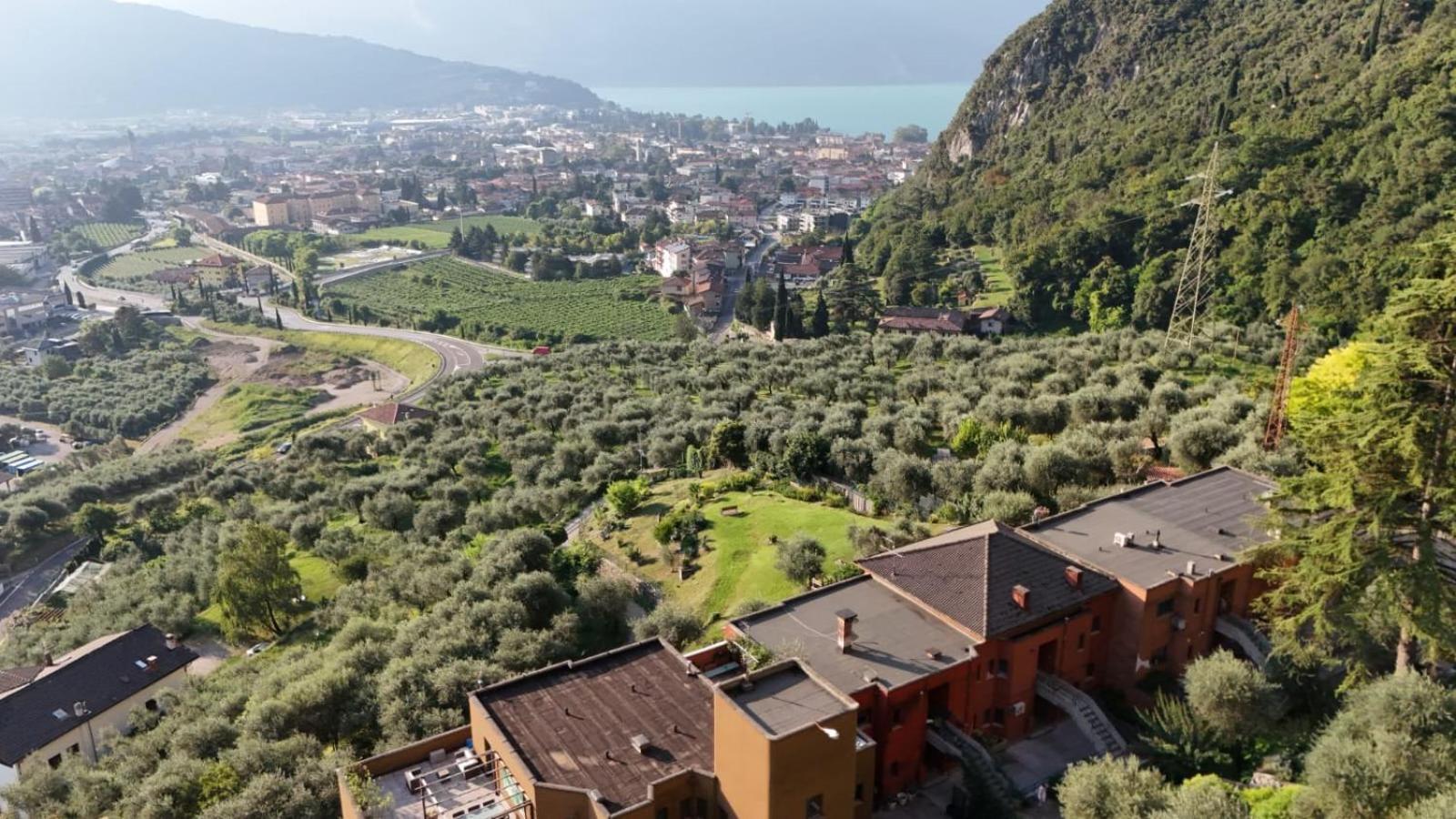 Casa Sara With Swimming Pool Apartment Riva del Garda Exterior foto